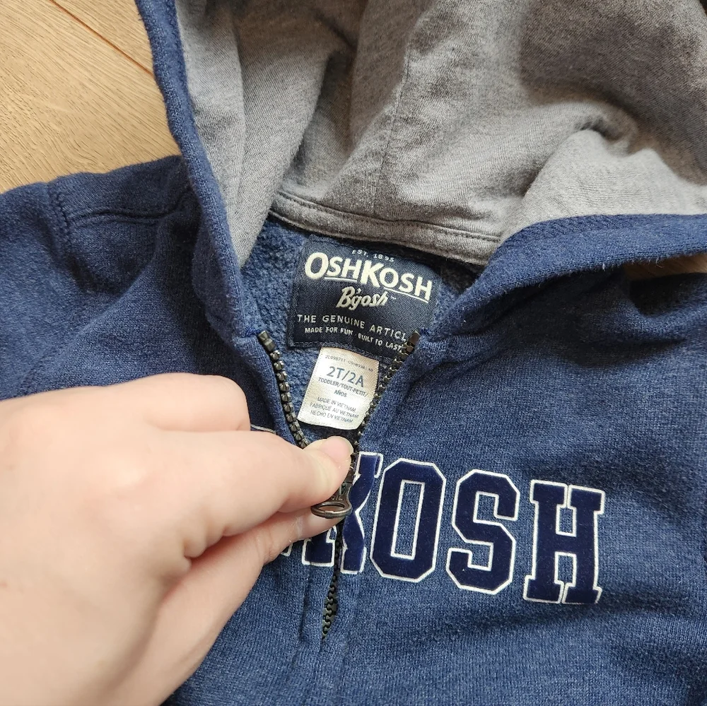Boys 2t Oshkosh Zip Up Hoodie Jacket